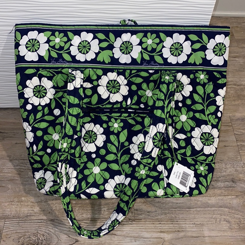 NWT Vera Bradley “Lucky You” Tote